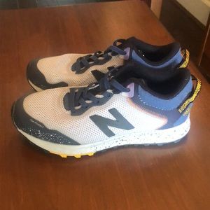 New balance shoes
